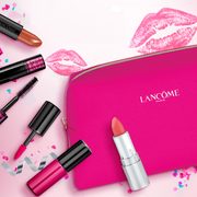 Lancome.ca: Free 5-Piece Gift Set with A Purchase Over $50 + Up to 2 Deluxe Samples!